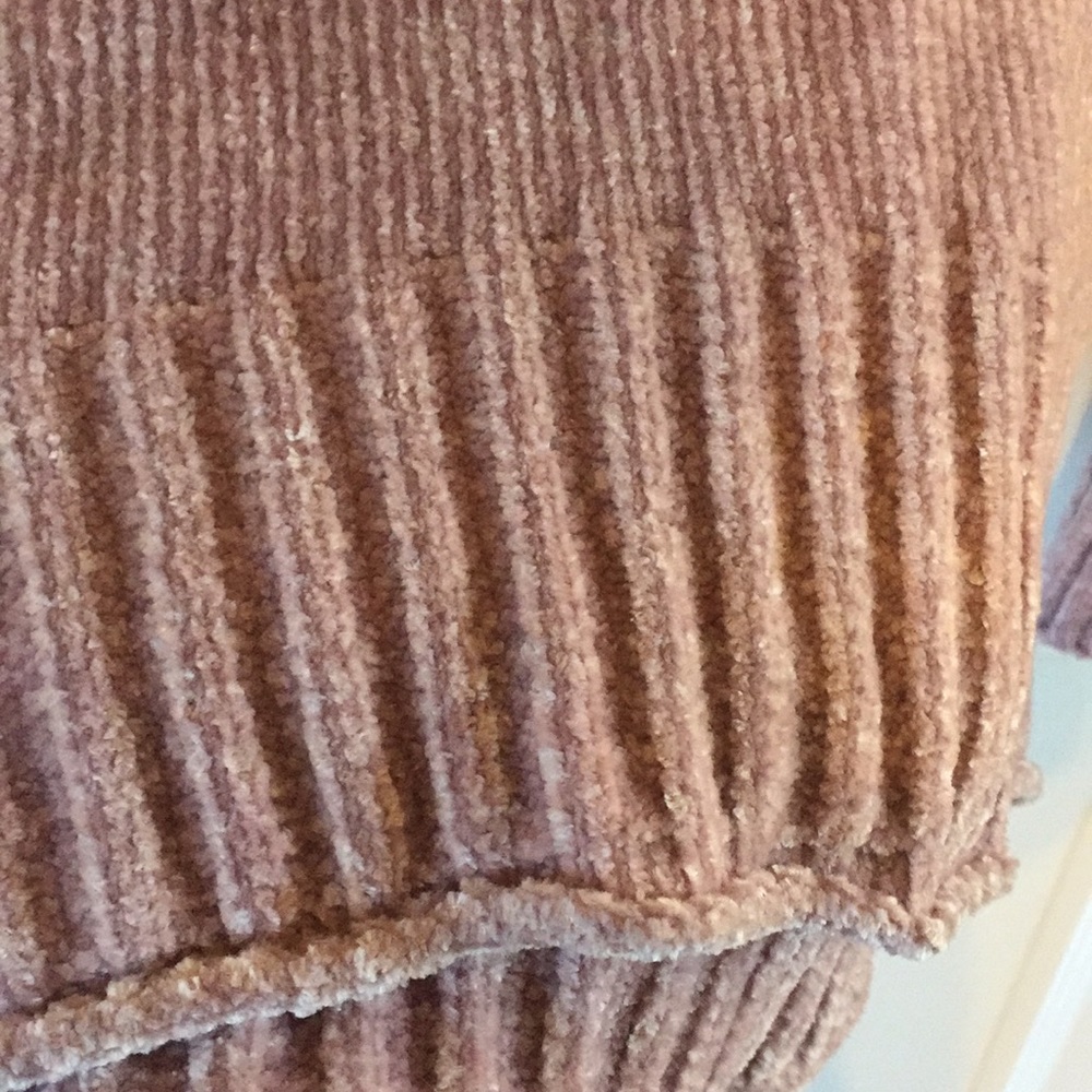 Sweater - Picture 2 of 4
